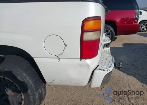 2003 Chevrolet Tahoe Lt from USA, damaged, VIN 1GNEC13Z23R129149